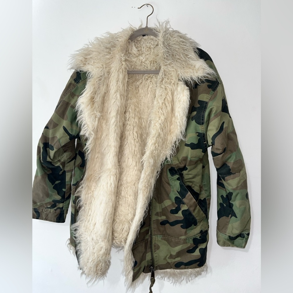 Topshop Camo Faux Fur Lined Jacket - Size: 10